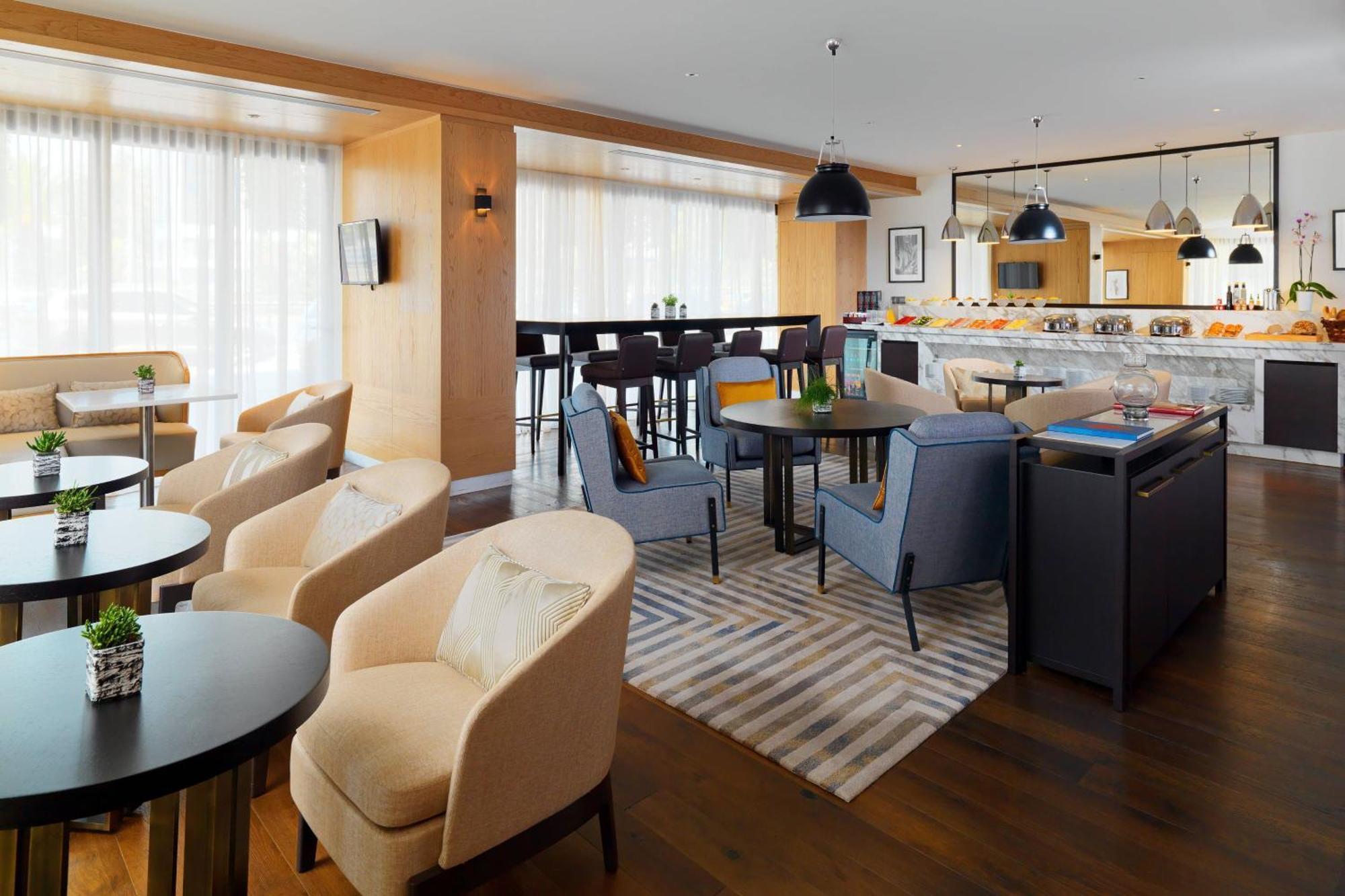Marriott Hotel 5*