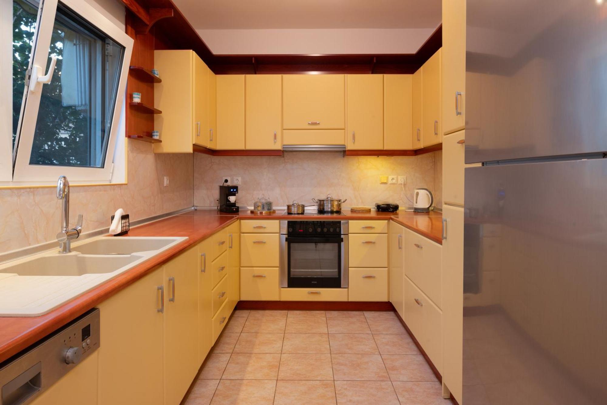 Berry Apartment