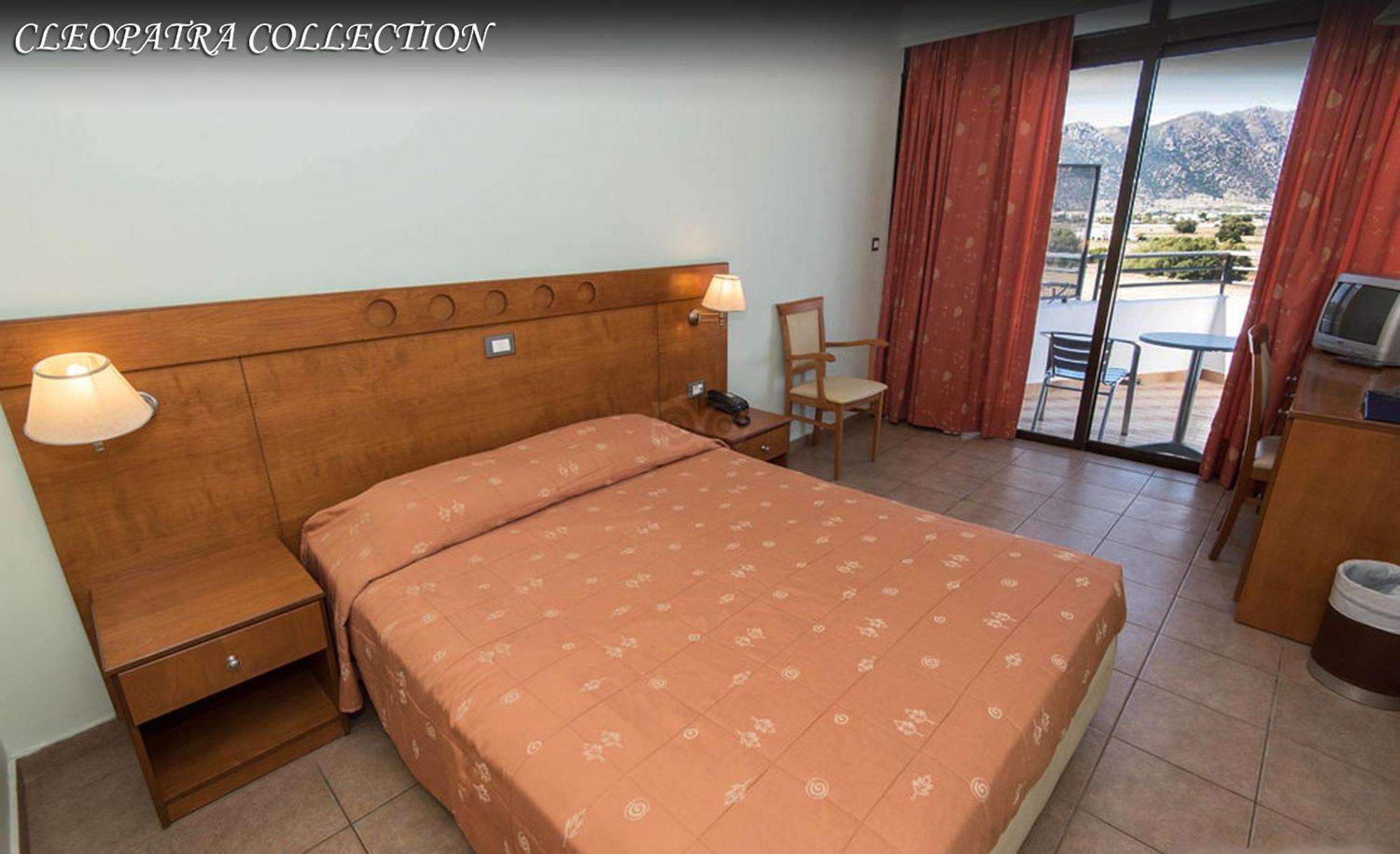 Kris Mari Hotel 3*