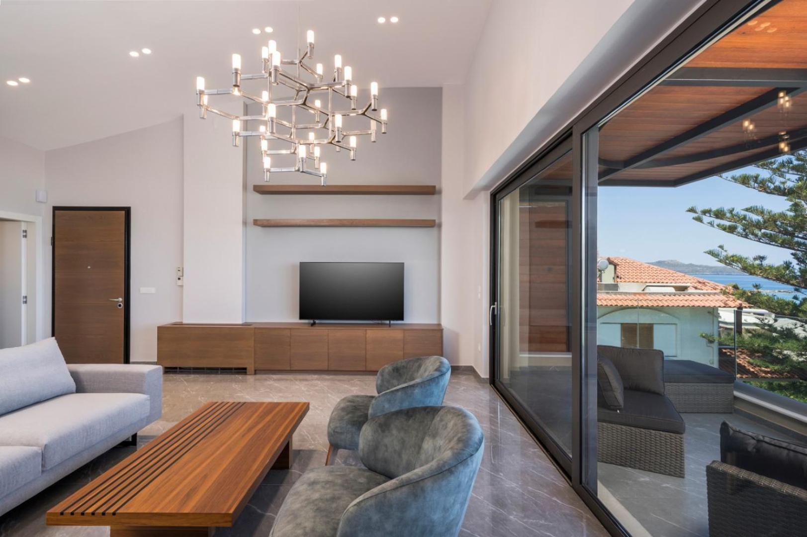 Luxury Near The Sea Meliti Luxury Villa *
