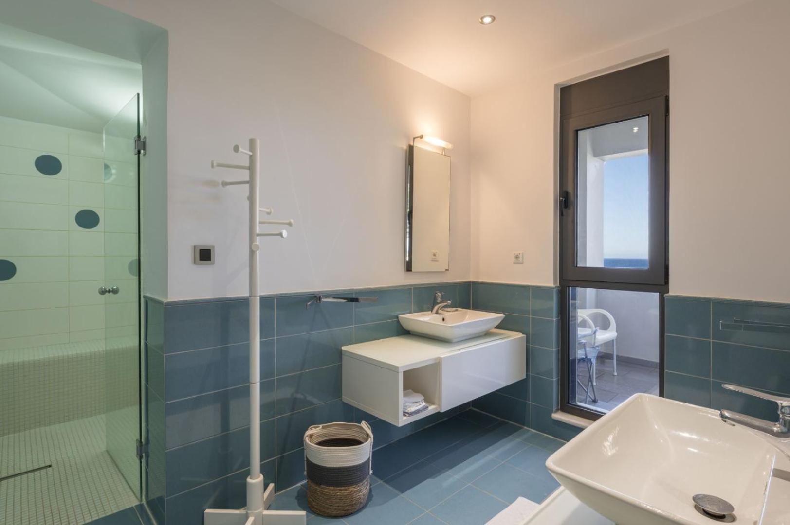 Villa Luxury Near The Sea Meliti Luxury