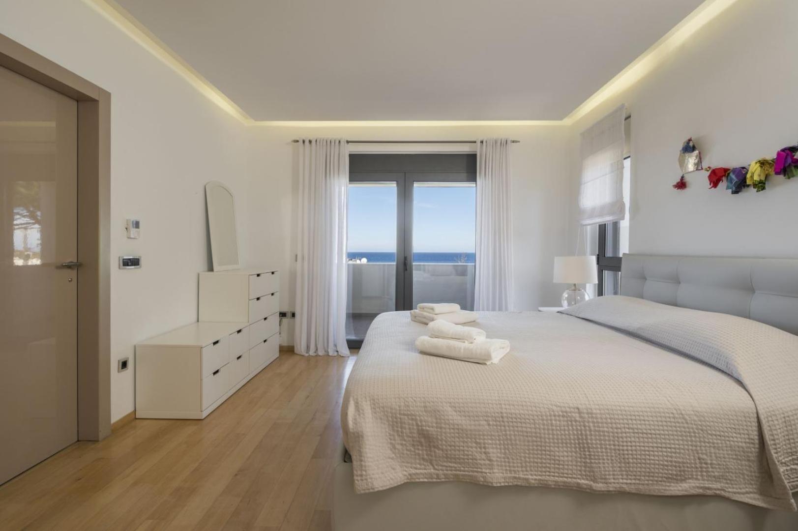 Luxury Near The Sea Meliti Luxury Villa *