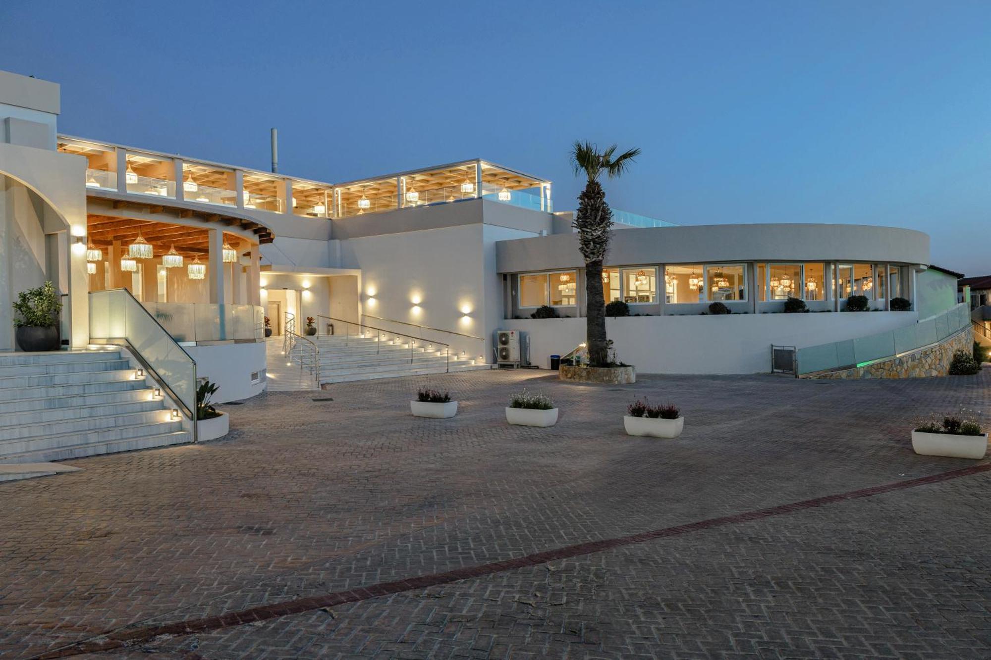 White Olive Marine Aquapark Tigkaki (Kos)