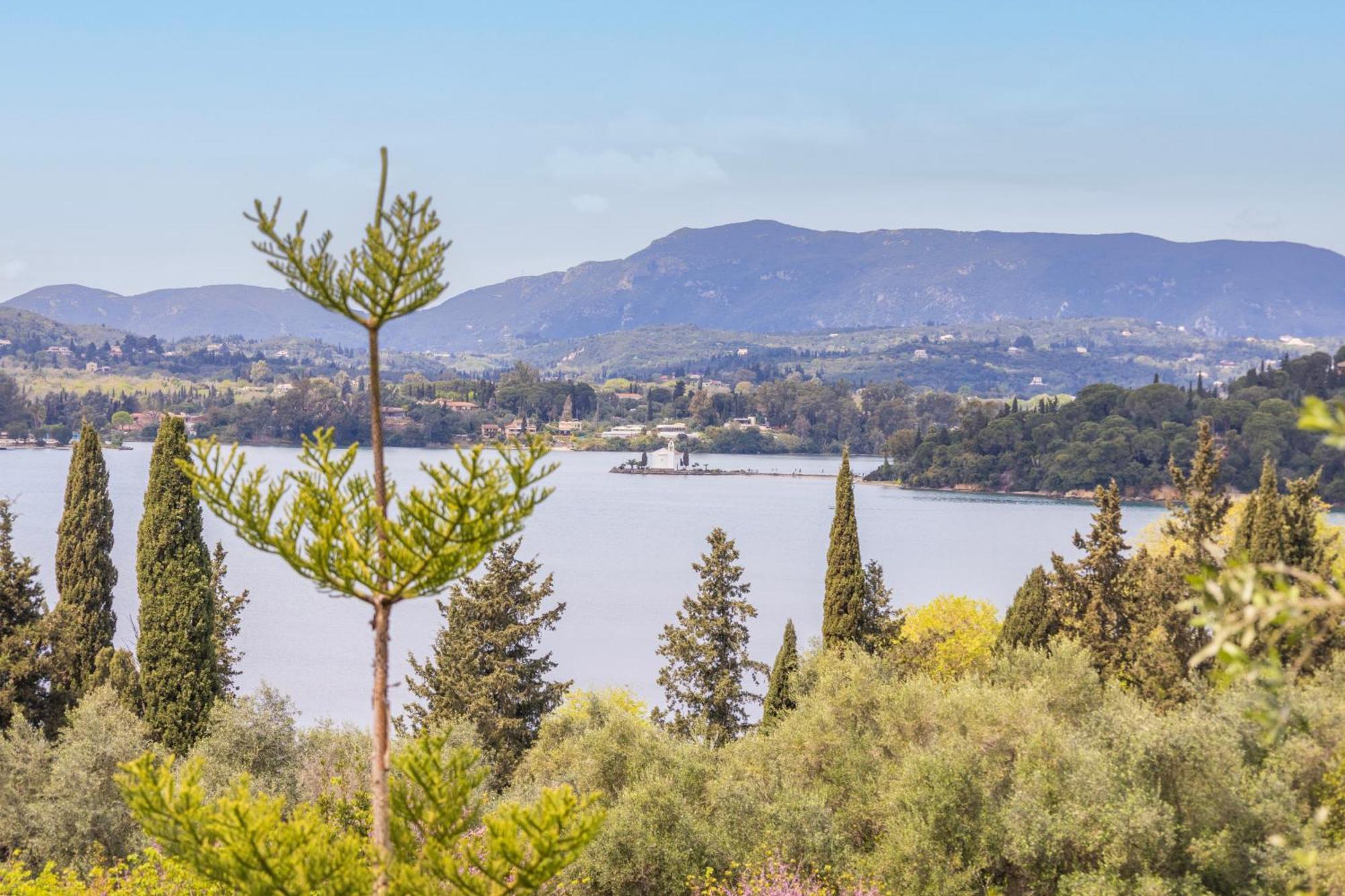 Alvia Corfu (city)