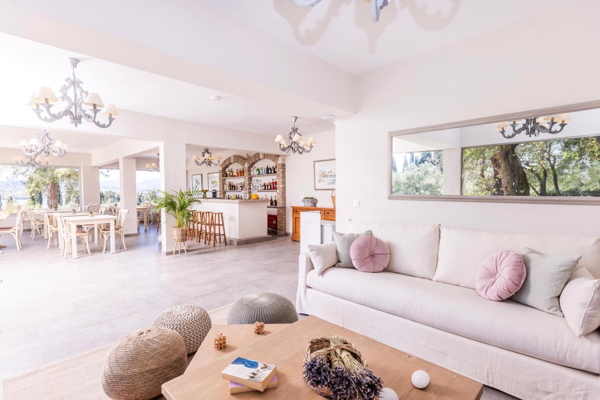 Alvia Aparthotel Corfu (city)