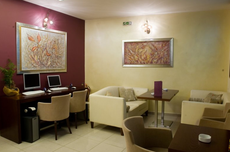 Hotel Crystal 3*