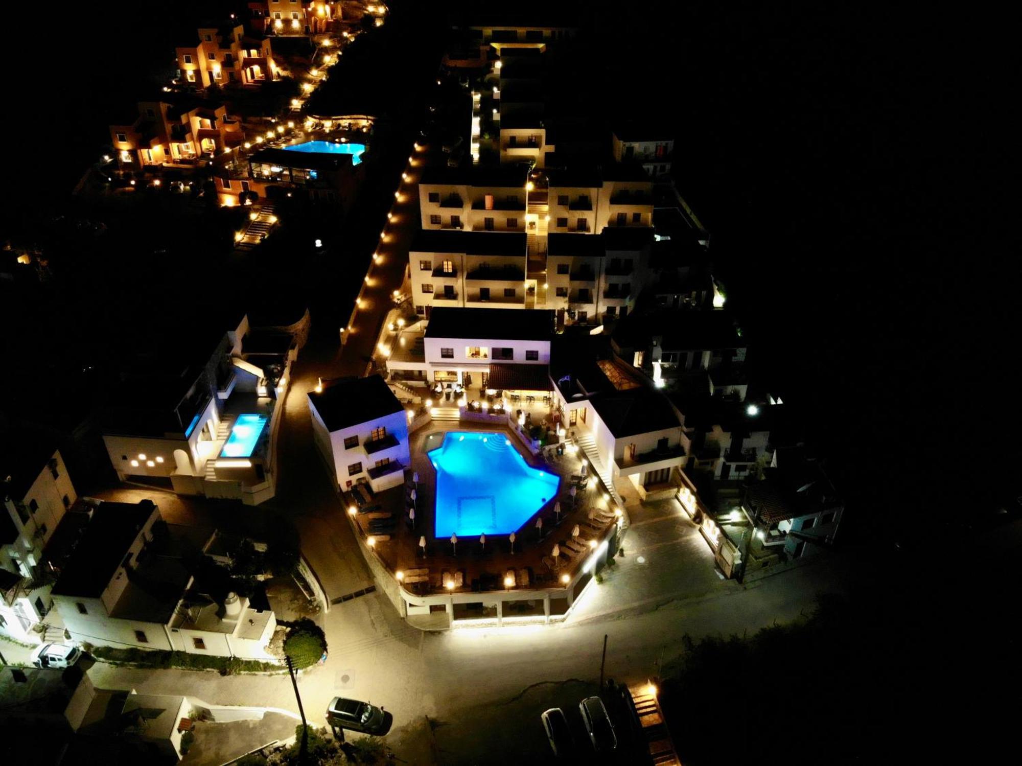Amazones Village Hotel Hersonissos (Crete)