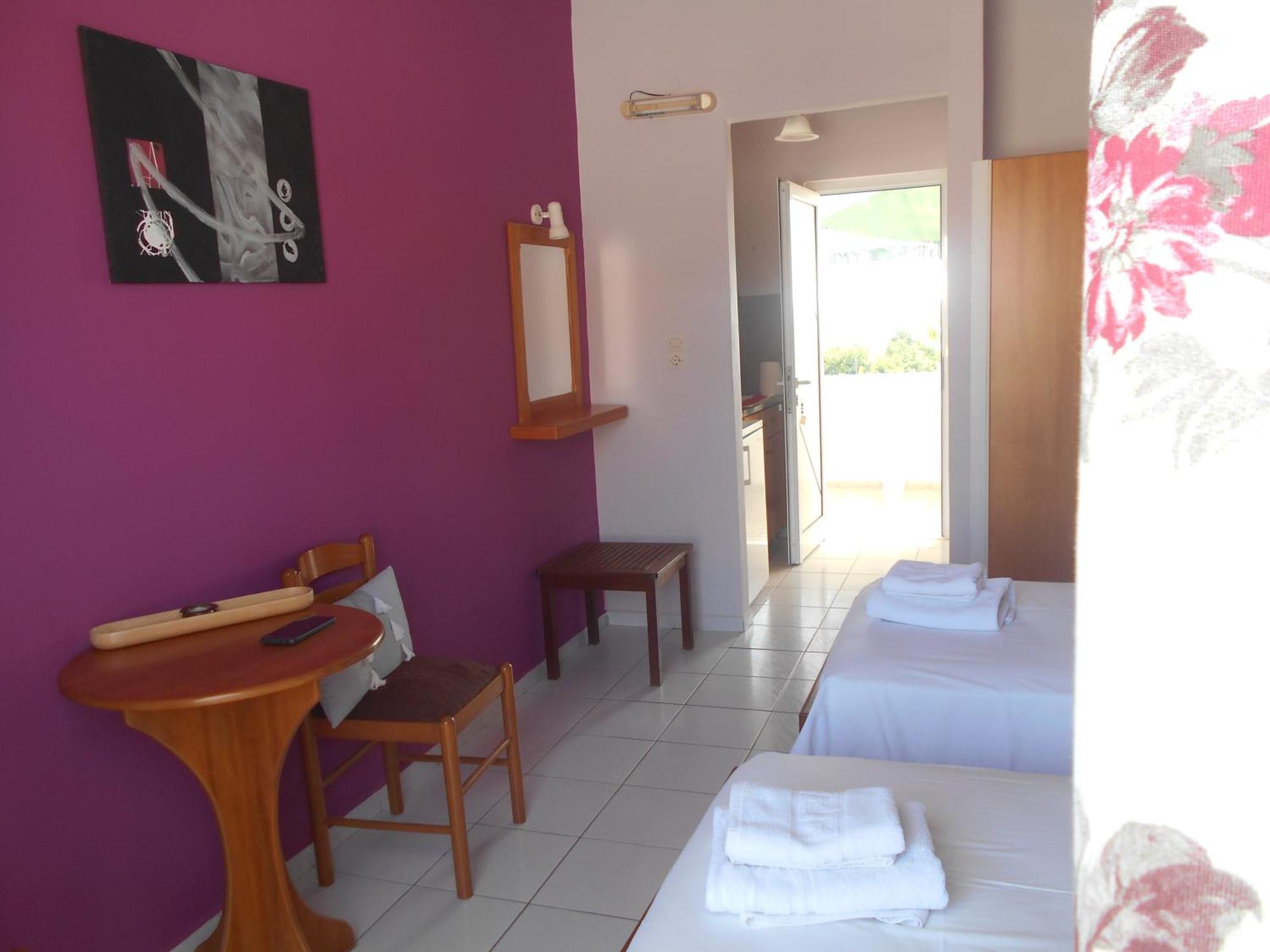Apartment Garifalia *