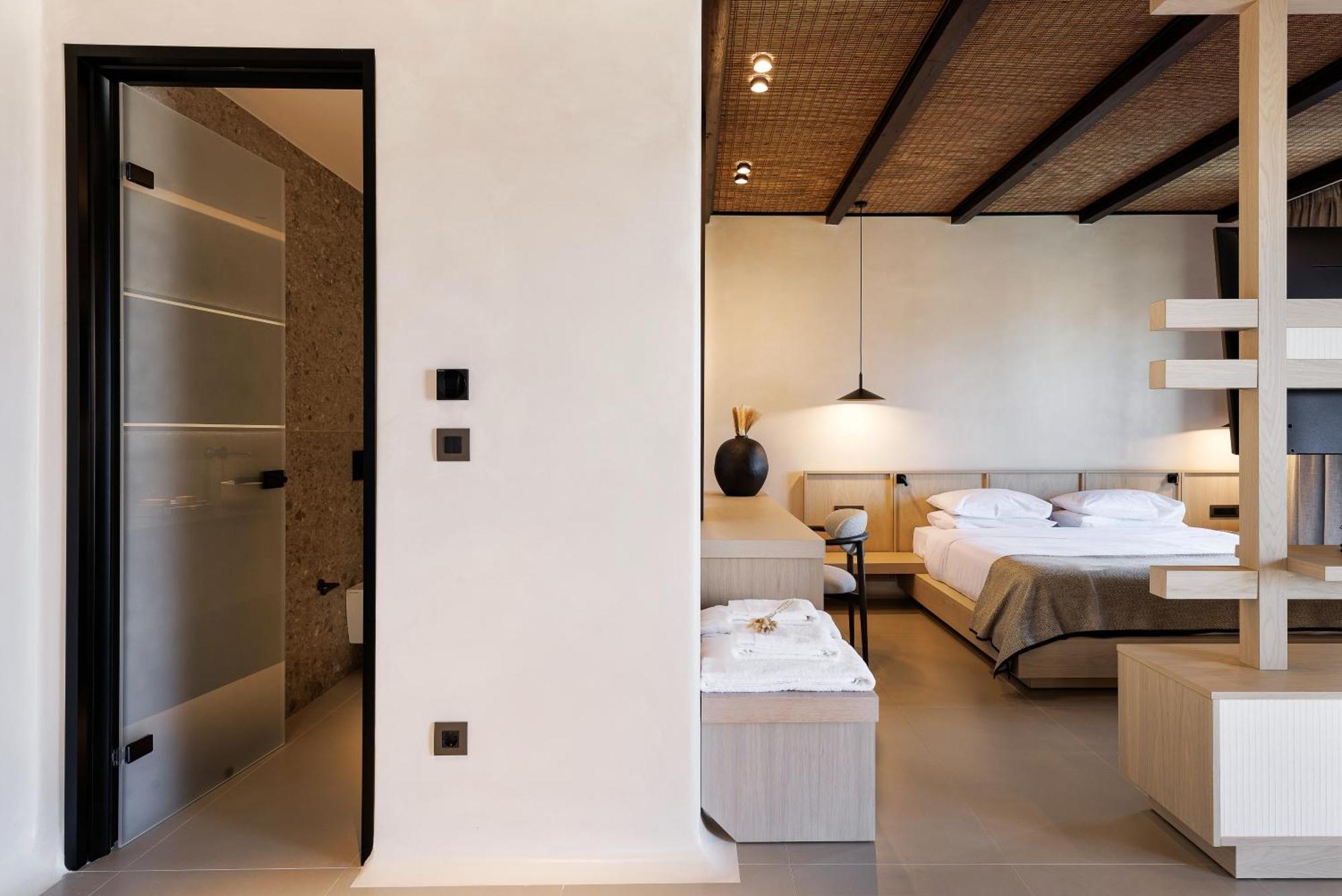 Sir Maximus Boutique & Hotel