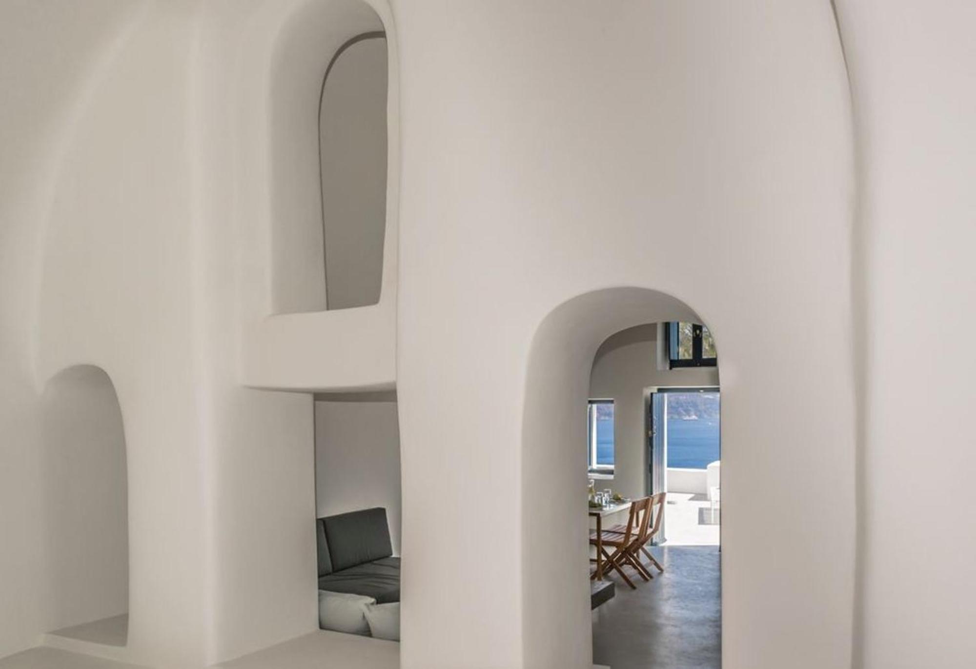 Pina Caldera Villa: Santorini Retreat With Private Pool Villa *