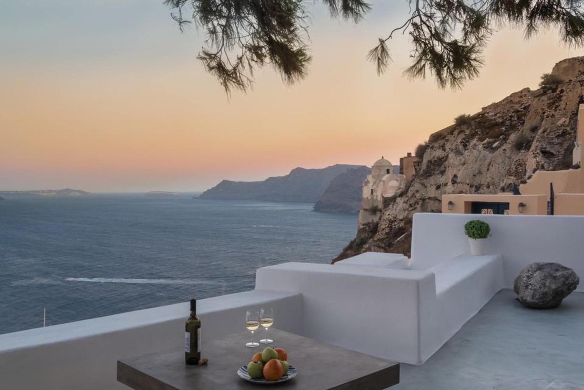 Pina Caldera Villa: Santorini Retreat With Private Pool * Oia (Santorini)