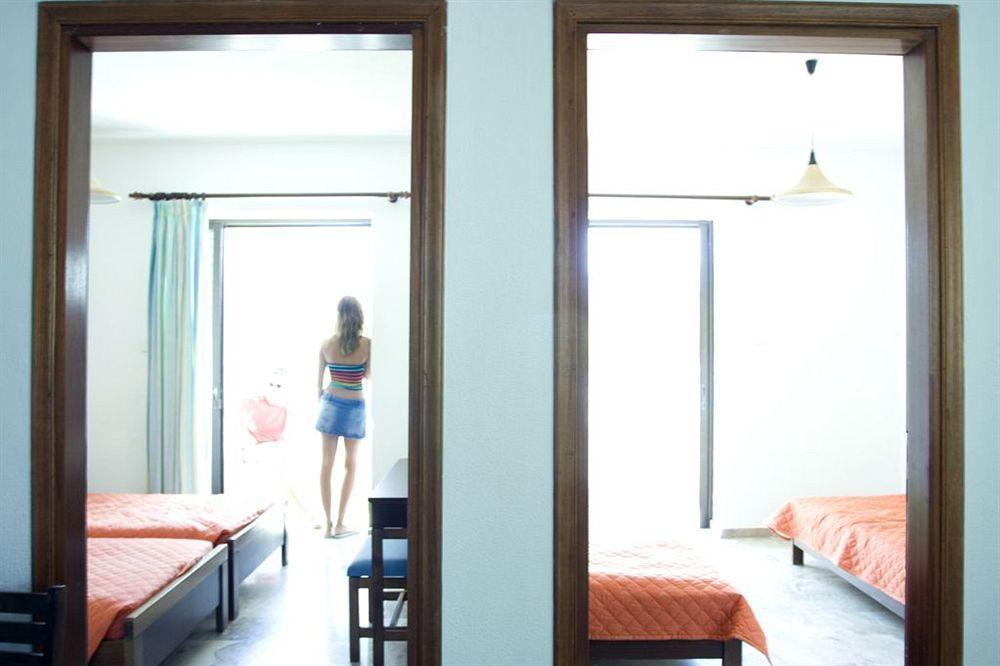 Esperides Aparthotel 2*