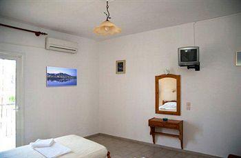 Despoina Aparthotel