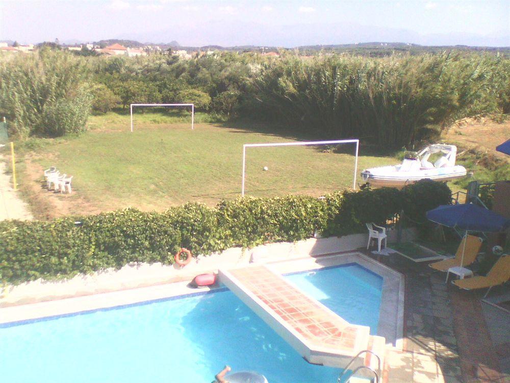 Alexandros M Aparthotel 2*
