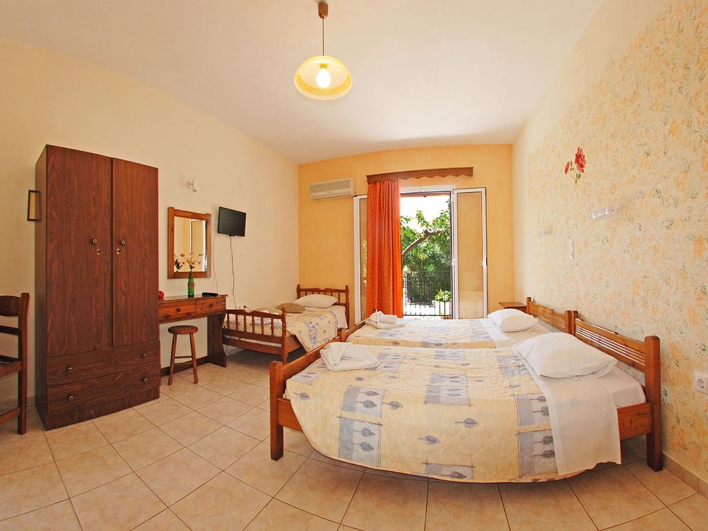 Emilia Apartment Trapezaki (Kefalonia)