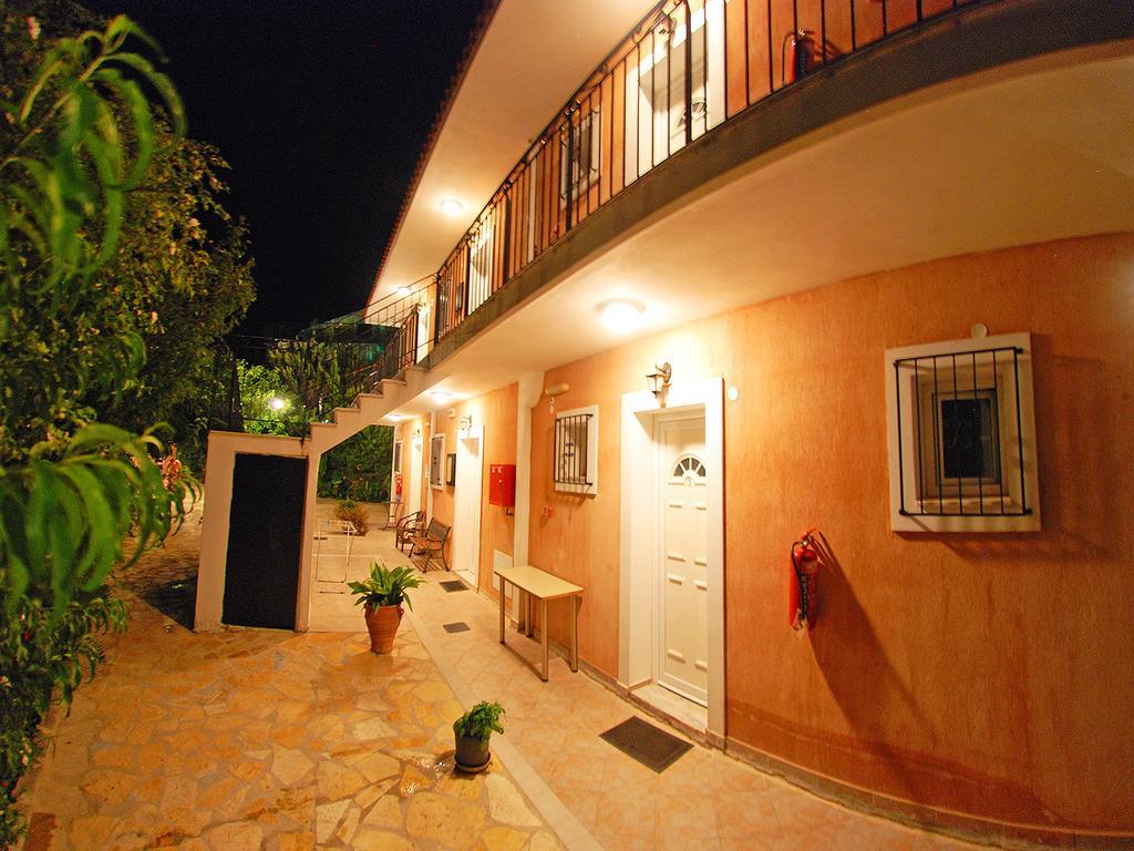 Emilia Trapezaki (Kefalonia)