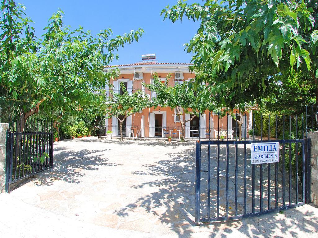 Emilia * Trapezaki (Kefalonia)
