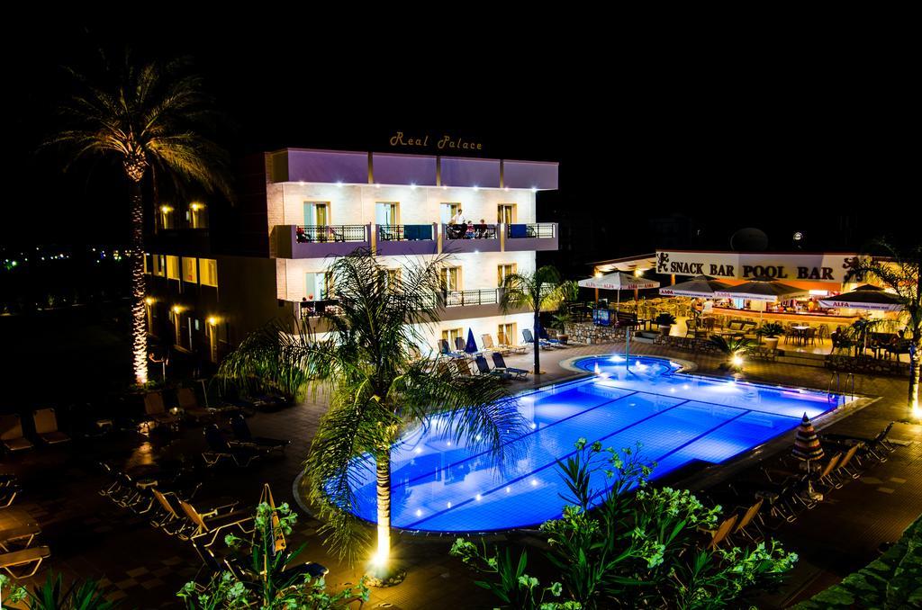 Real Palace Aparthotel