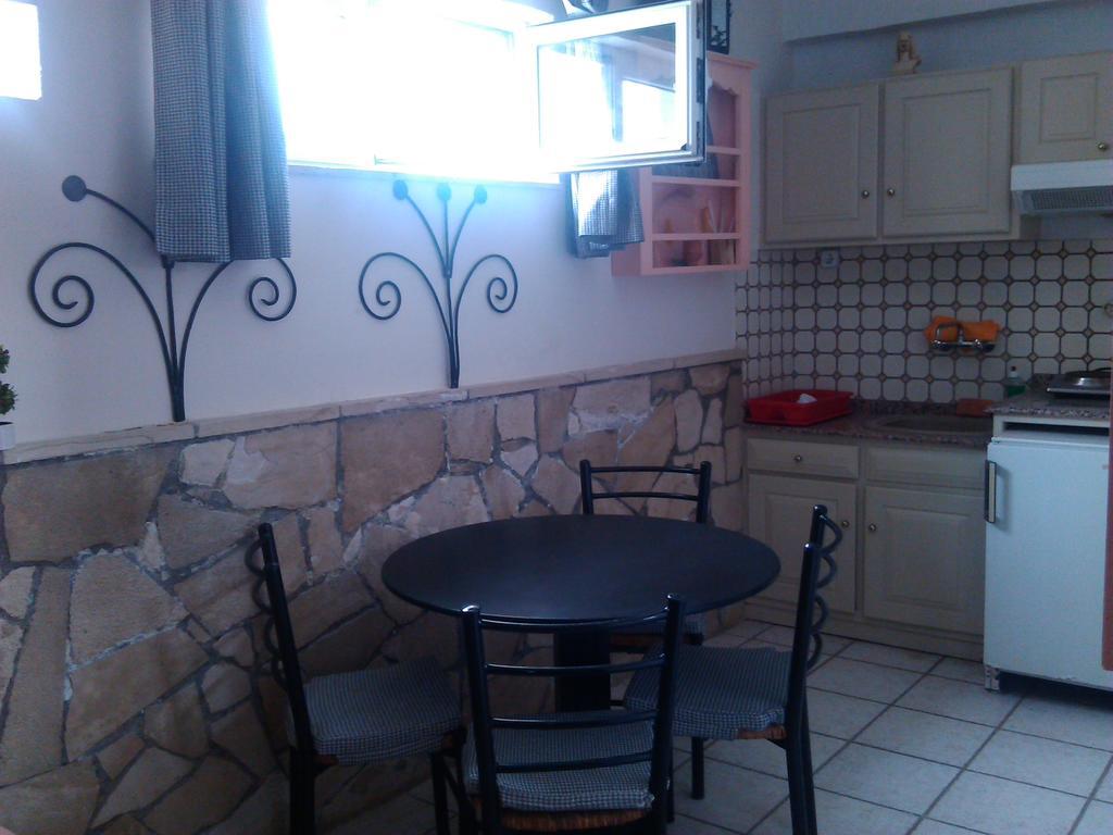 Apartment Eleni *