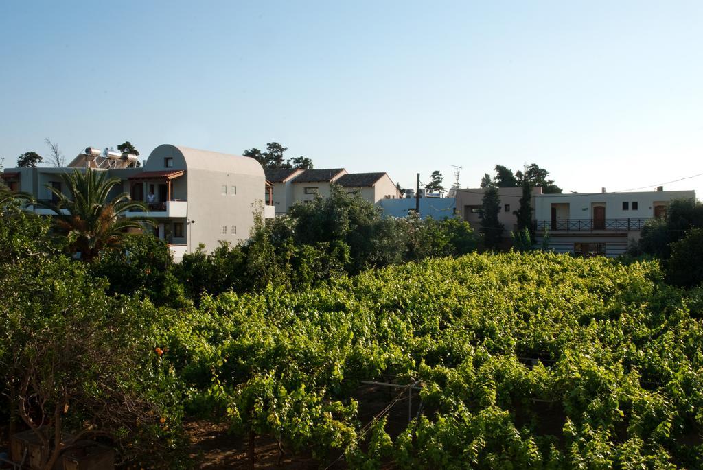 Casa Maria Apts 2*