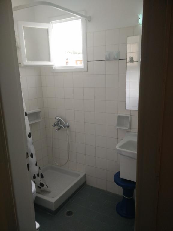 Dolphins Aparthotel 3*