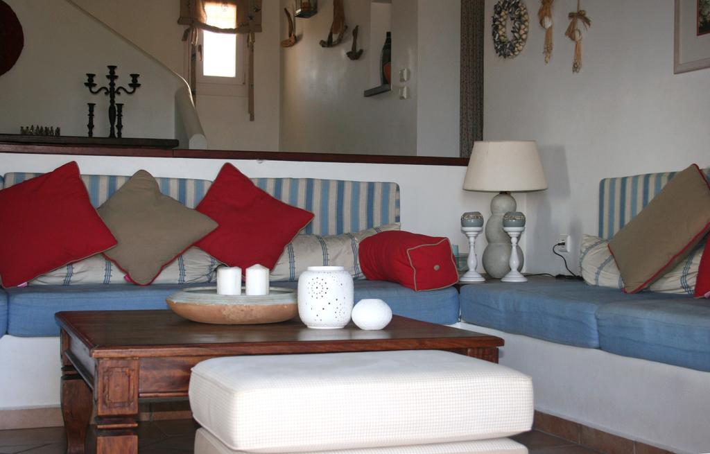 Aeolos Villa *