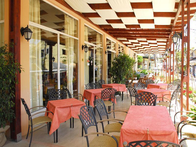 Hotel Melina Oasis Boutique 3*