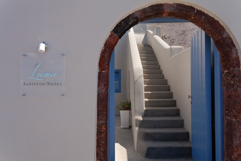 Luna Santorini Villa *