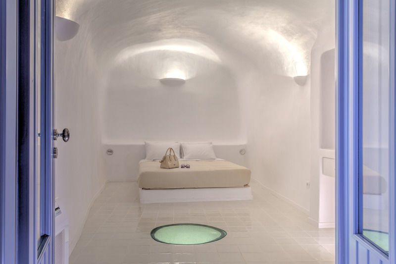 Villa Luna Santorini Pyrgos Kallistis
