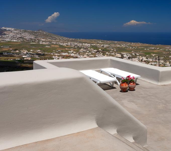 Luna Santorini Villa Pyrgos Kallistis
