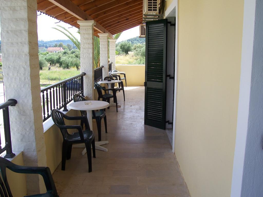 Rose Garden Guest house Moraitika