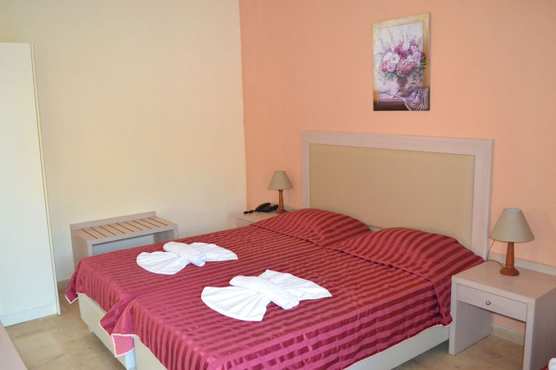 Hotel Amnissos Pigianos Kampos (Crete)