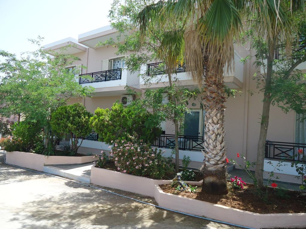 Apartment Amazon