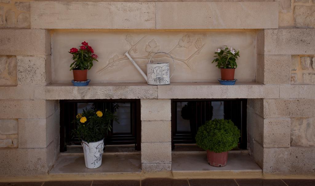 Villa Erontas *