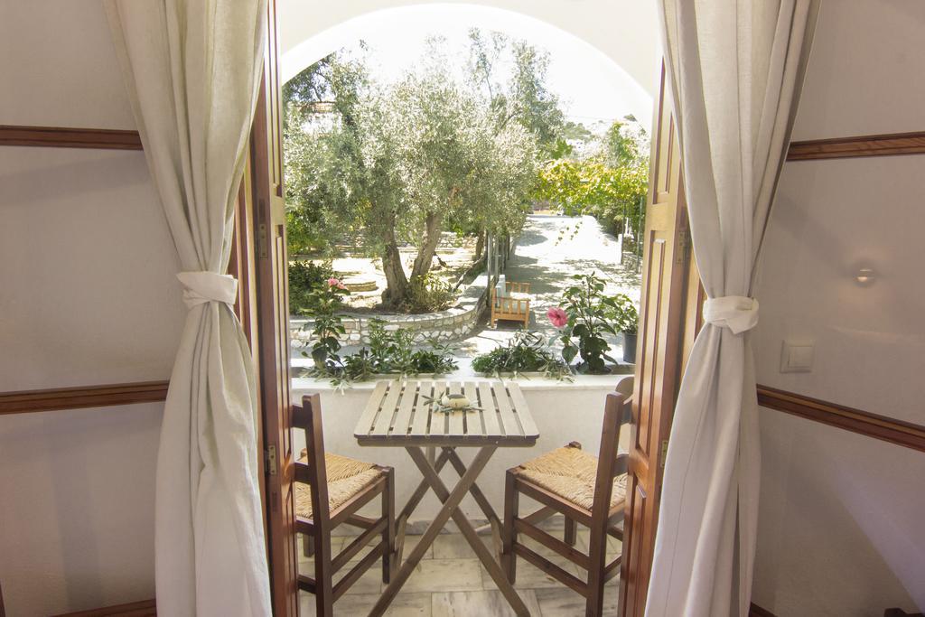 Guest house Naftilos