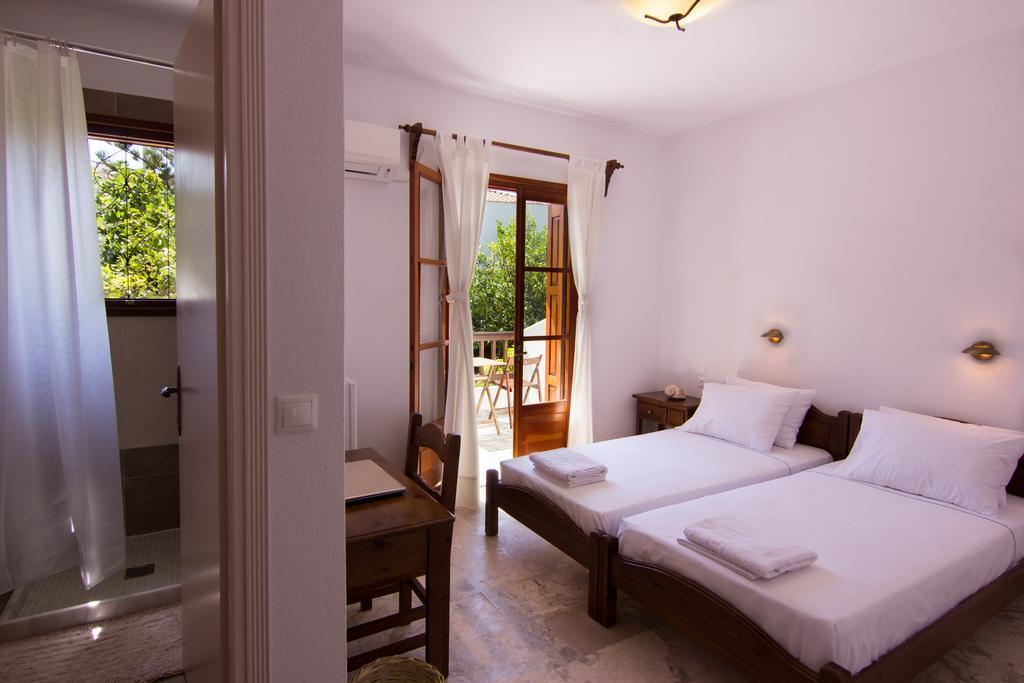 Guest house Naftilos