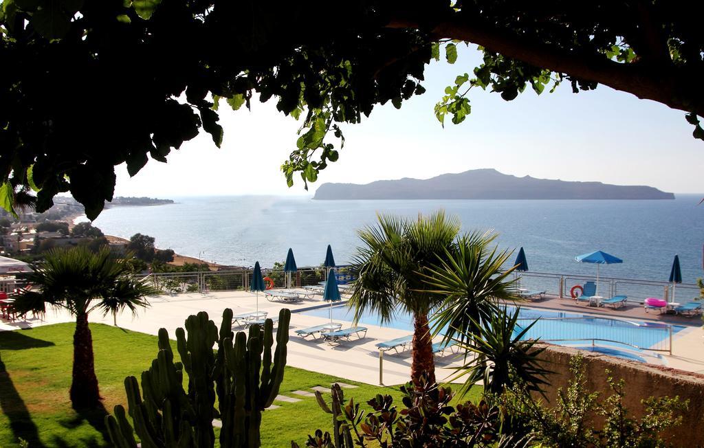 Hotel Renieris 3*