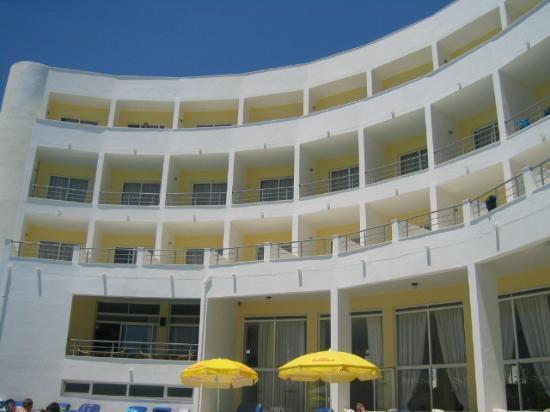 Kris Mari Hotel 3*