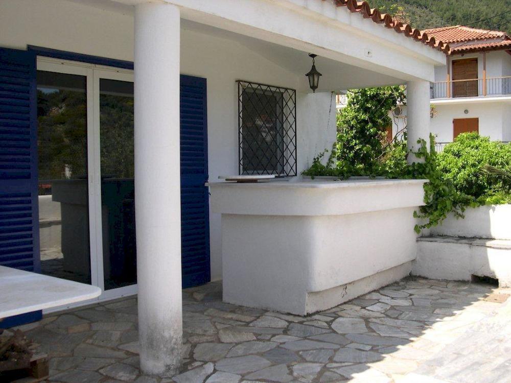 Ftelia * Skiathos Town