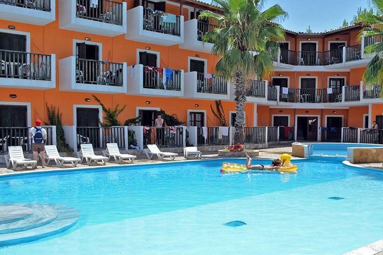 Dimis Apartment Laganas