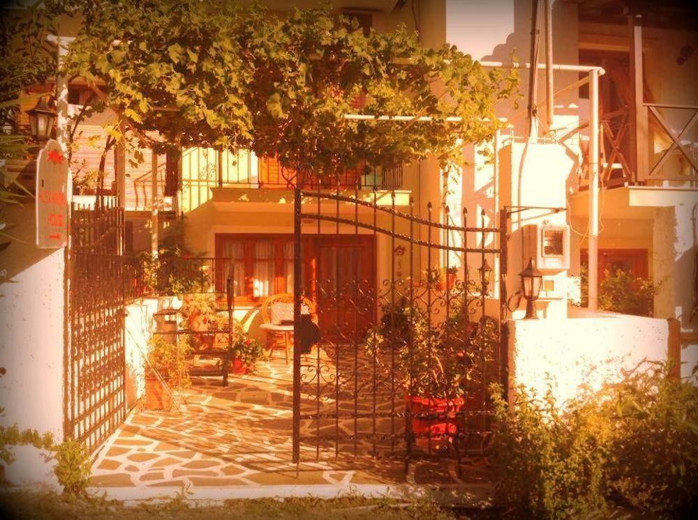 Alexandra's House Guest house Skiathos Town