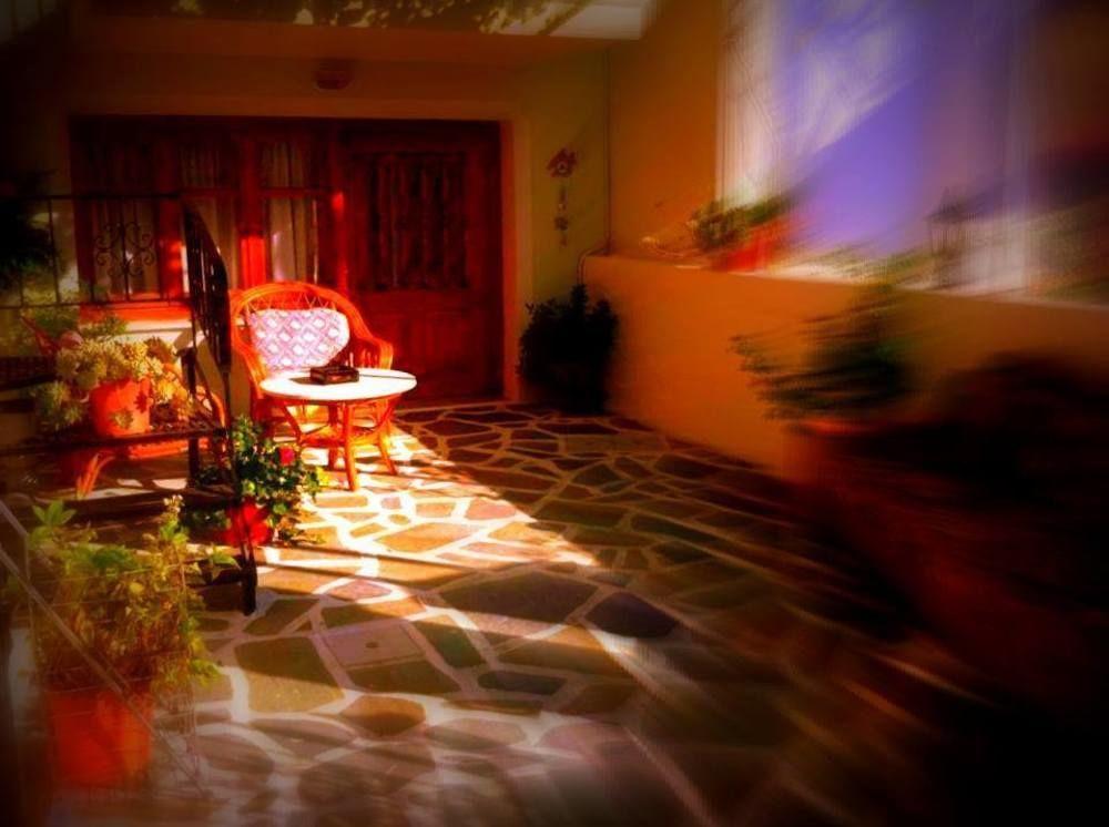 Alexandra's House 2*