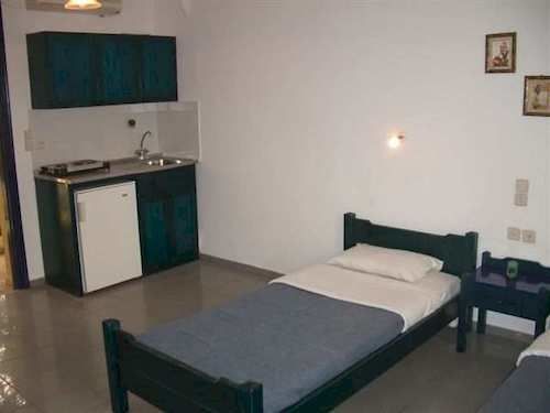 Milos 5*