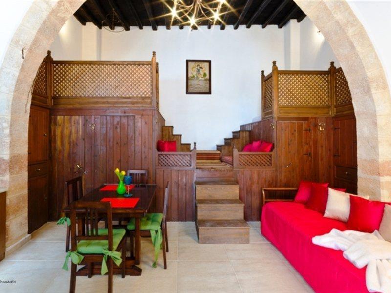 Xenones Aparthotel Lindos (Rhodes)