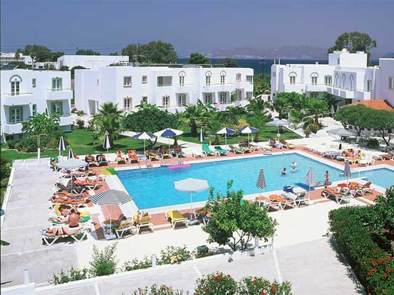 Alexandra Aparthotel 3*