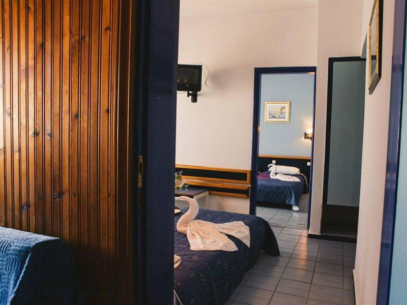 Blue Lagoon 4*