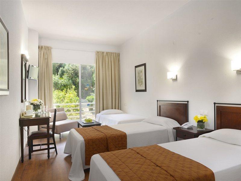 Louis Ionian Sun 4* Corfu (city)