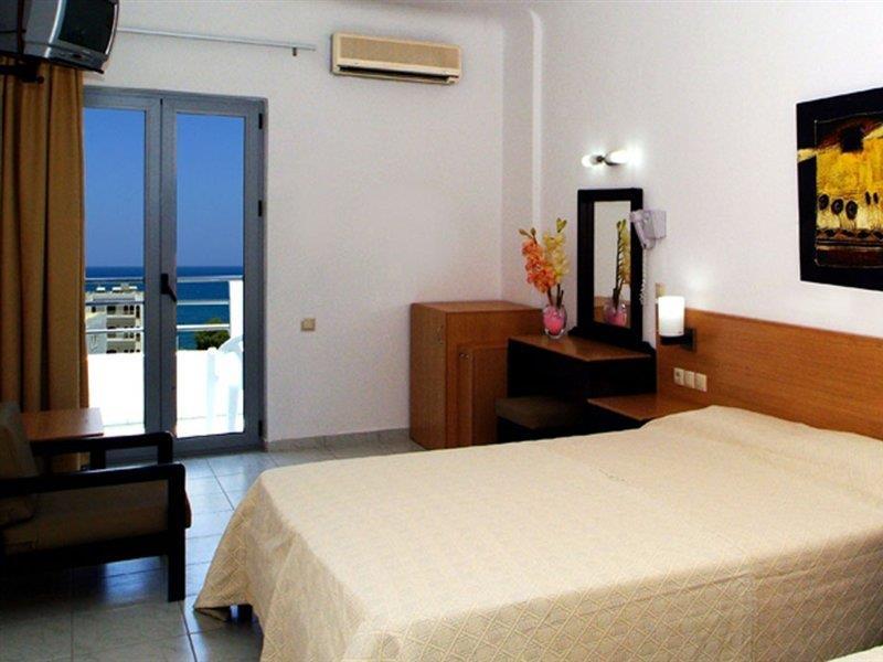 Sergios Hotel Hersonissos (Crete)