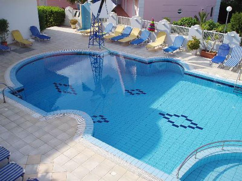 Cosmi Apts By Estia Aparthotel