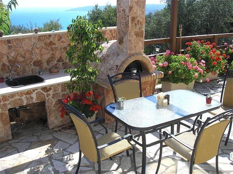 Nostimon Emar * Lourdata (Kefalonia)